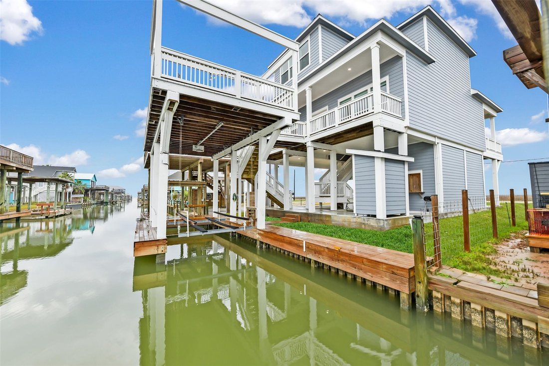 House in Freeport, Texas, United States 3 - 17326765
