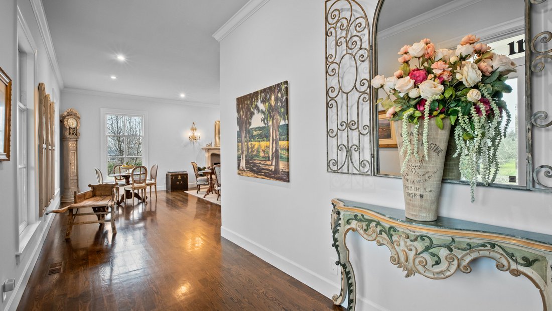 Napa, California, United States 5 - 17328730