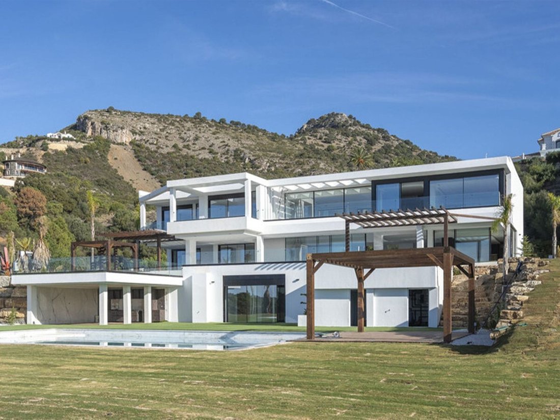 Villa in Benahavis, Andalusia, Spain 3 - 17330933