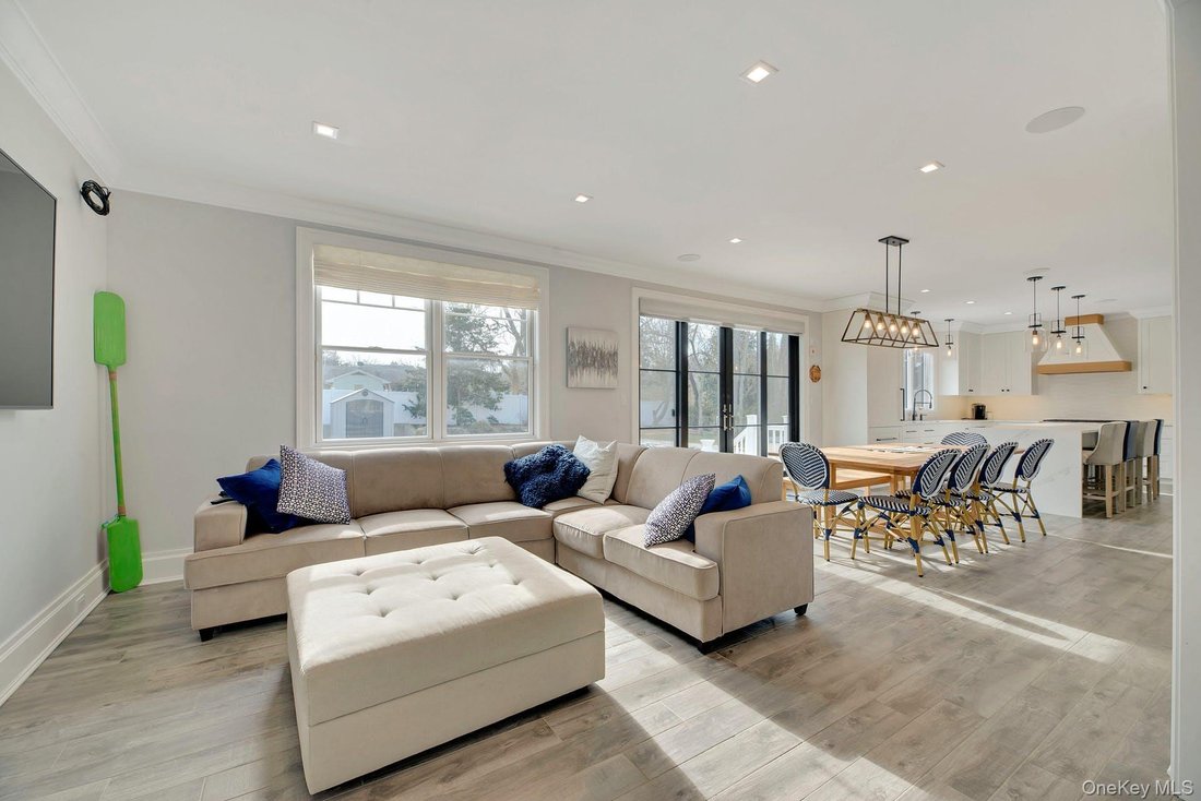 House in Greenport West, New York, United States 5 - 17328006