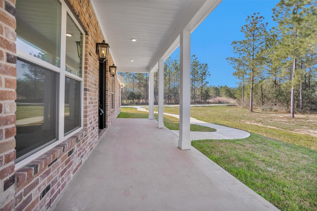 House in Willis, Texas, United States 5 - 17326829