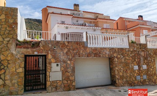 Villa in Cullera, Valencian Community, Spain 1