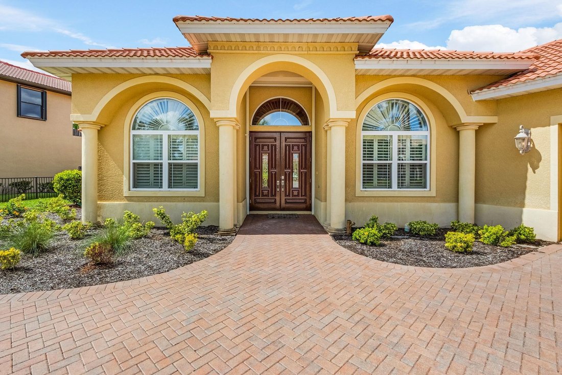 House in Fort Myers, Florida, United States 5 - 17324272