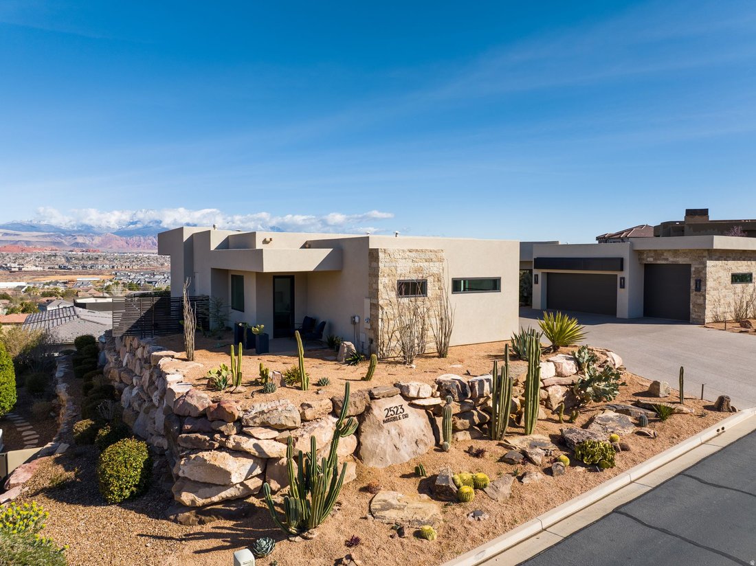 House in St. George, Utah, United States 2 - 17326117