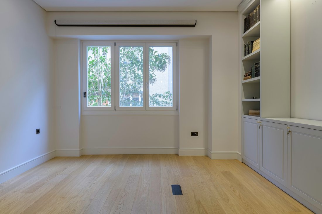 Apartment in Sunoikia Kolonakiou, 1st District of Athens, Athens 4 - 17324071