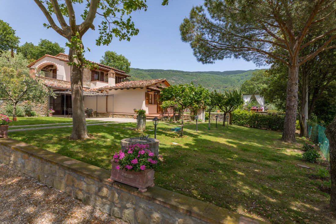 Villa in Center, Cortona, Tuscany 4 - 17325311
