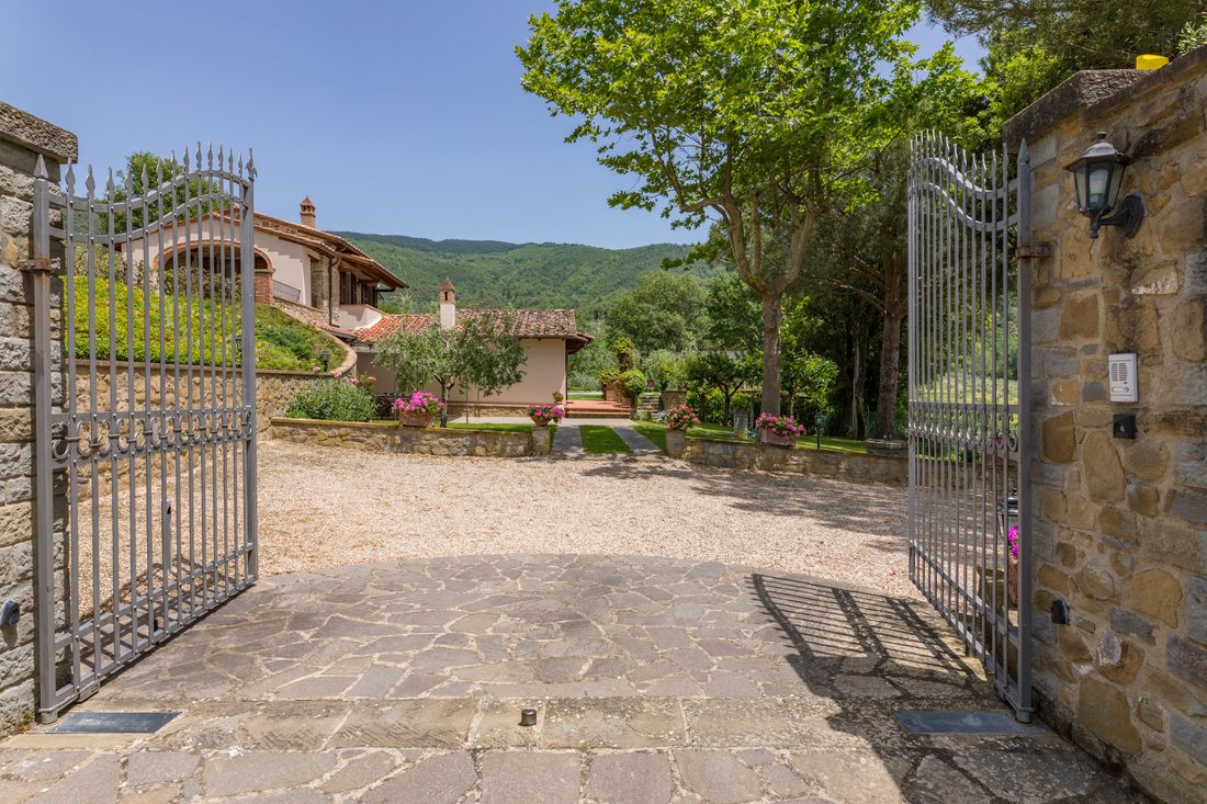 Villa in Center, Cortona, Tuscany 3 - 17325311