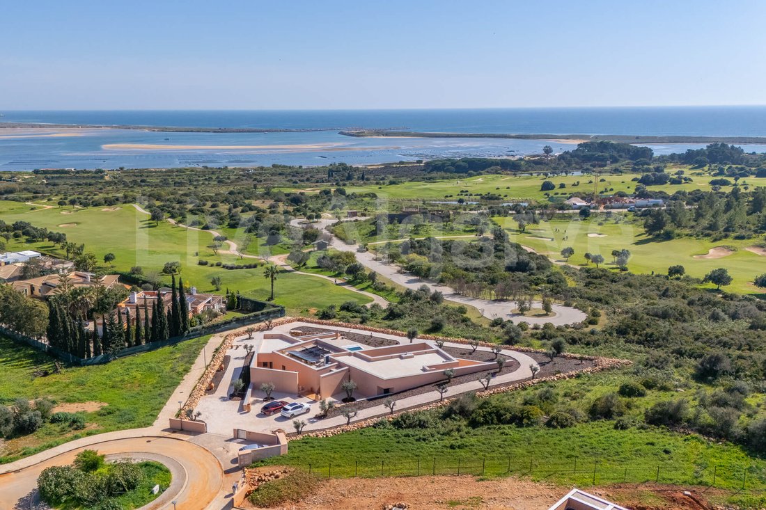 Villa in Odiaxere, Algarve, Portugal 1 - 17324262