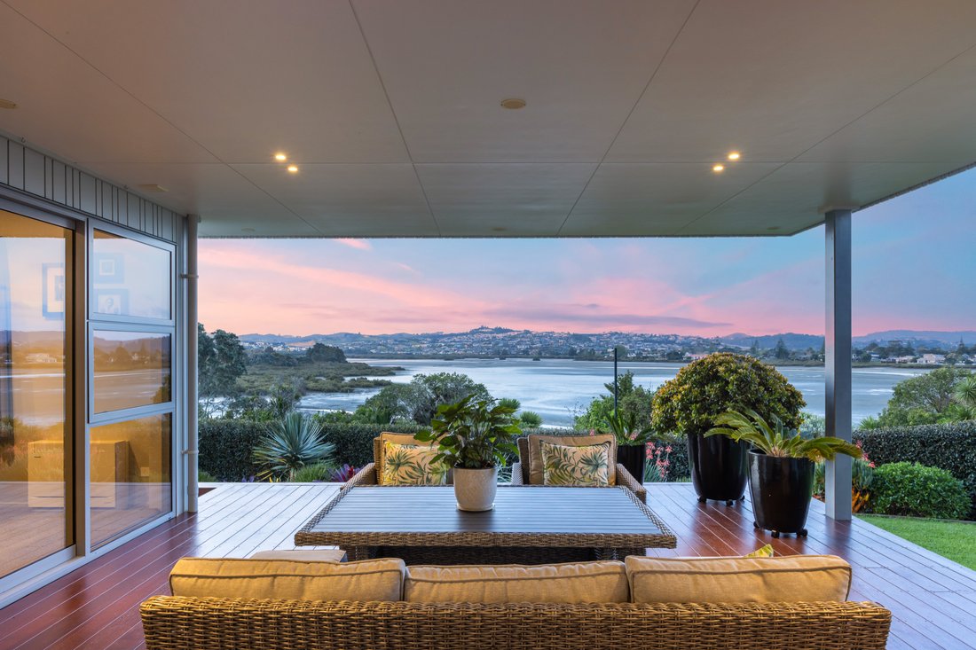 House in Red Beach, Auckland, New Zealand 1 - 17325861