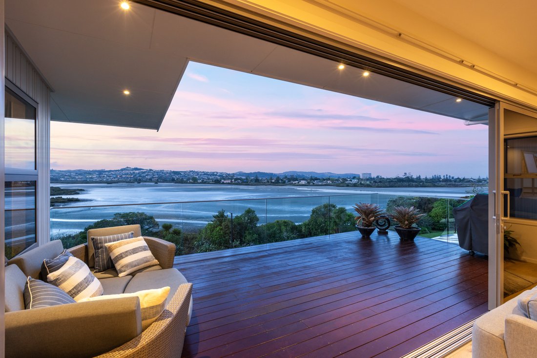 House in Red Beach, Auckland, New Zealand 3 - 17325861