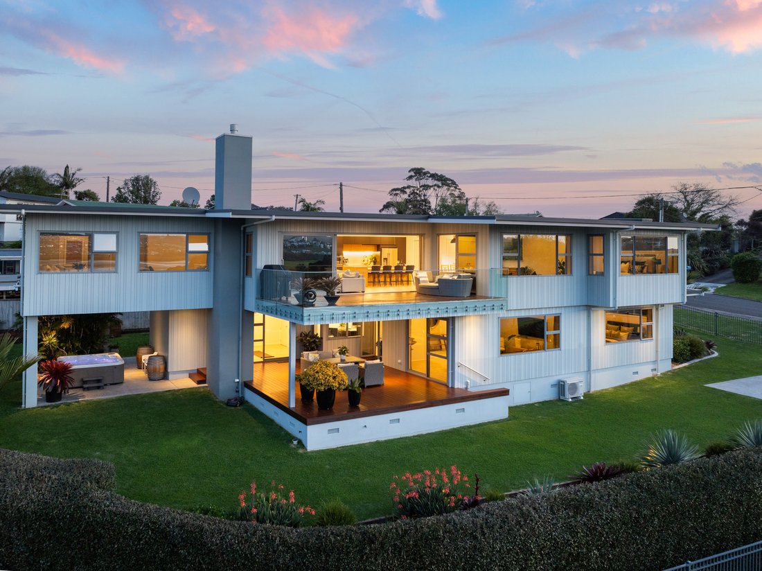 House in Red Beach, Auckland, New Zealand 2 - 17325861