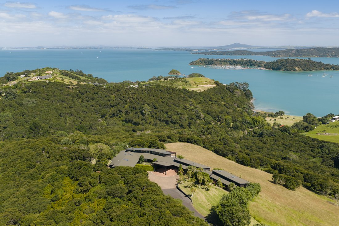 Estate in Waiheke Island, New Zealand 1 - 17325715