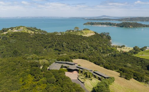 Domaine en Waiheke Island, New Zealand 1