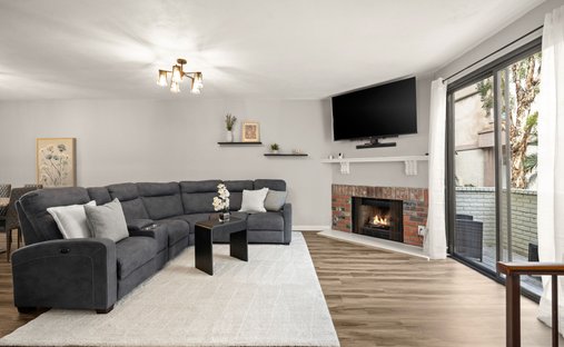 Condo in Los Angeles, California, United States 1