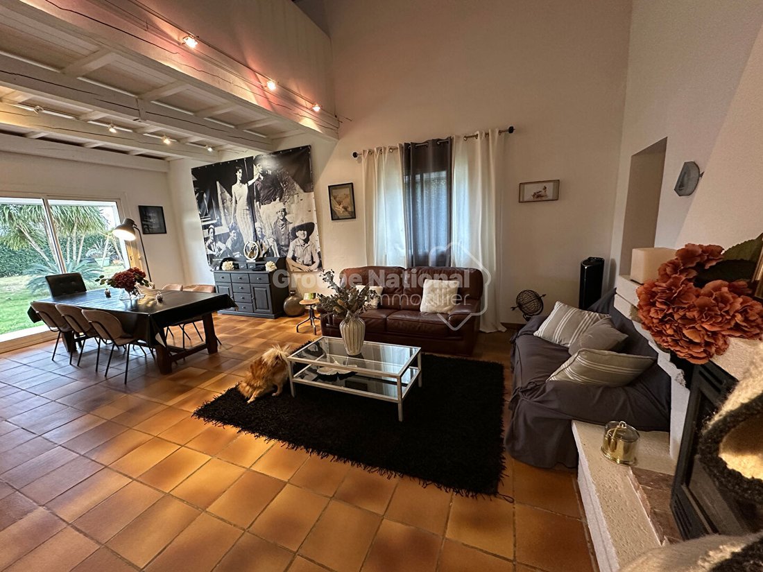 Villa in Clarensac, Occitania, France 2 - 17330583