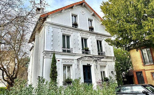 Villa in Herold, Le Raincy, France 1