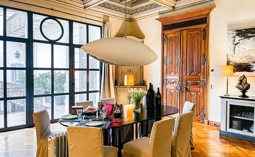 Villa in Avignon, Provence-Alpes-Côte d'Azur, France 1