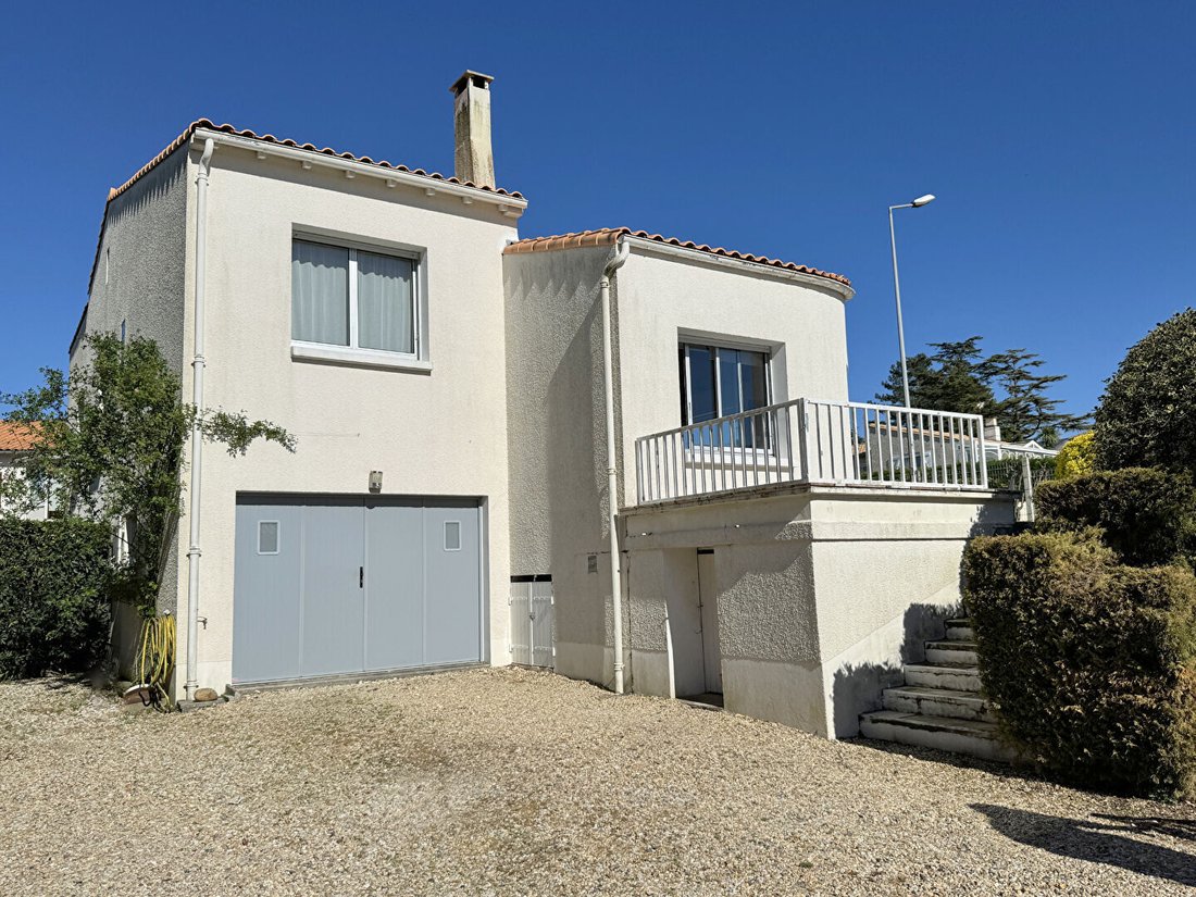 Villa in Le Fief-La Garenne, Royan, France 4 - 17330656