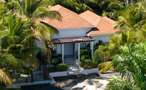 House in Grace Bay, Caicos Islands, Turks and Caicos Islands 1