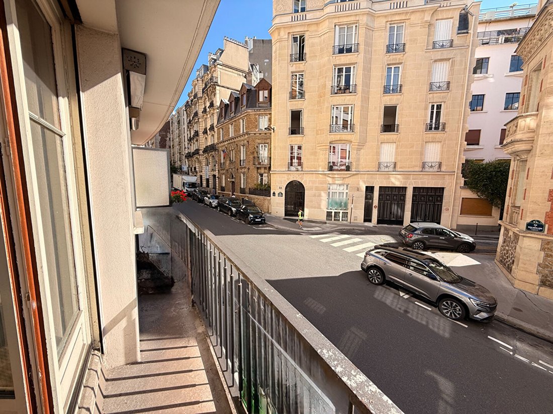 Apartment in Muette Sud, Paris 16e Arrondissement, Paris 3 - 17330709