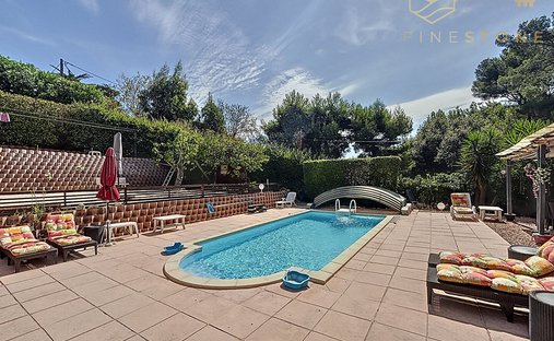 Villa à Saint-Cyr-sur-Mer, Provence-Alpes-Côte d'Azur, France 1