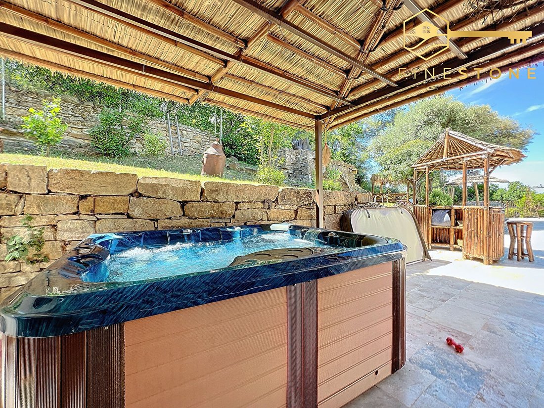 Villa in Ceyreste, Provence-Alpes-Côte d'Azur, France 5 - 17330602