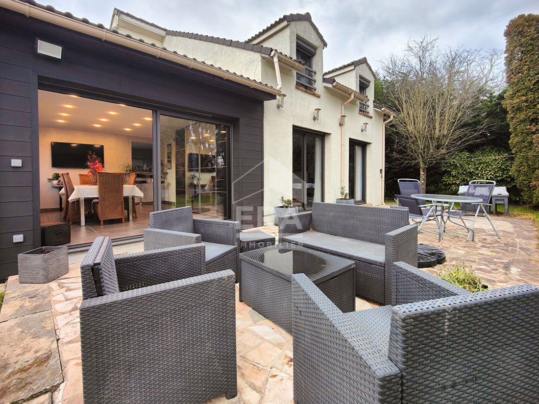 Villa in Crespieres, Ile-de-France, France 4 - 17330642