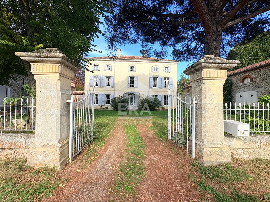 Villa in École Paul Bert-Lycée Bernard Palissy, Agen, France 1 - 17330635