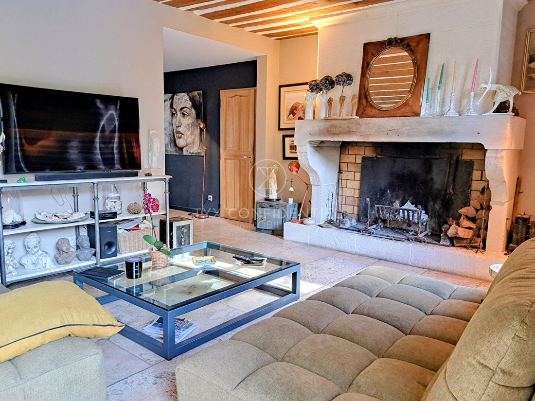 Villa in Saint-Rémy-de-Provence, Provence-Alpes-Côte d'Azur, France 3 - 17330650