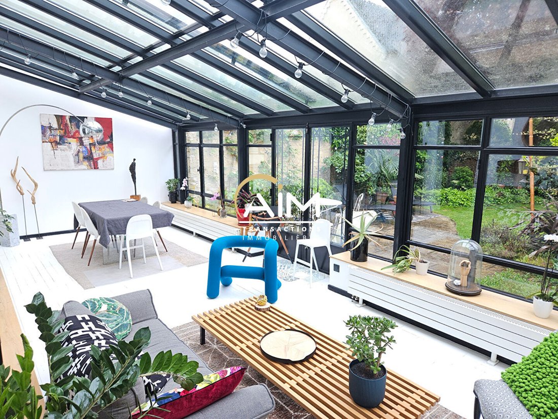Villa in Montlouis-sur-Loire, Centre-Val de Loire, France 1 - 17330605