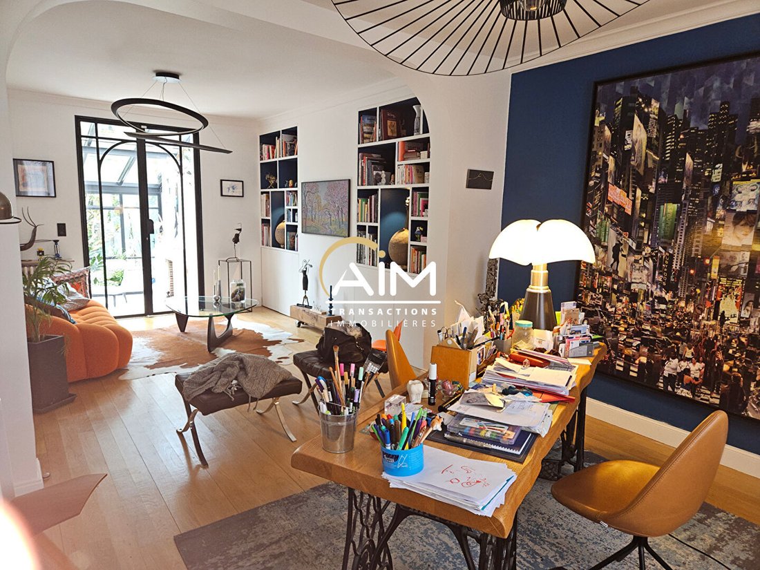 Villa in Montlouis-sur-Loire, Centre-Val de Loire, France 3 - 17330605