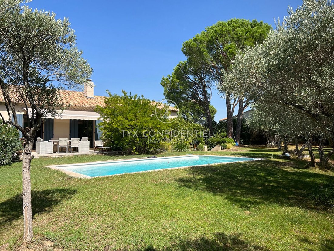 Villa in Saint-Rémy-de-Provence, Provence-Alpes-Côte d'Azur, France 4 - 17330633