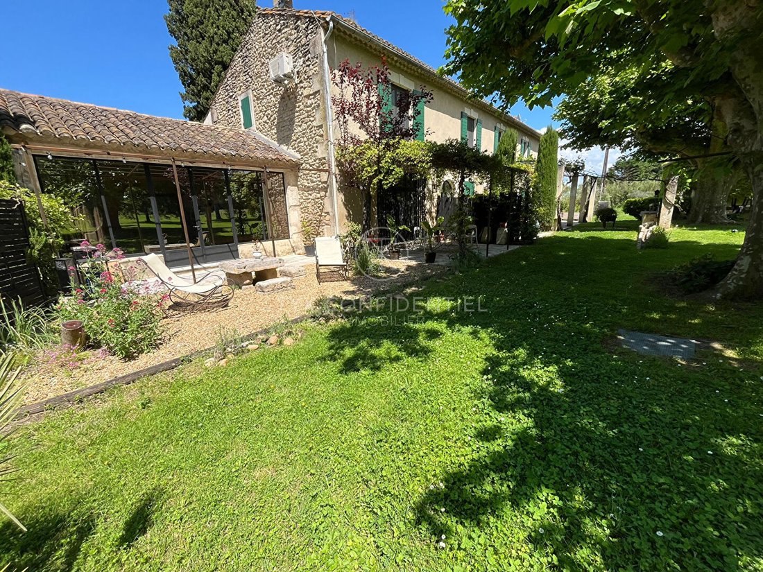 Villa in Saint-Rémy-de-Provence, Provence-Alpes-Côte d'Azur, France 2 - 17330719