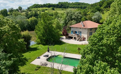 Villa in Clermont-Dessous, Nouvelle-Aquitaine, France 1