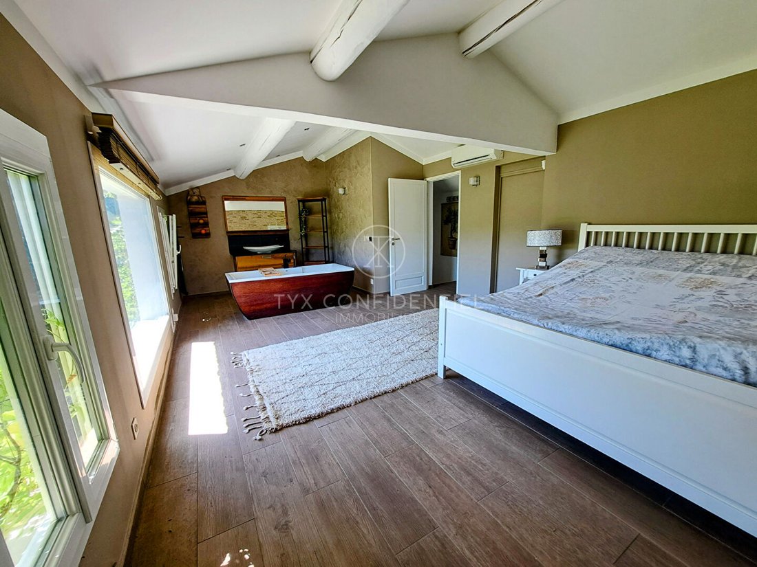 Villa in Saint-Rémy-de-Provence, Provence-Alpes-Côte d'Azur, France 5 - 17330633