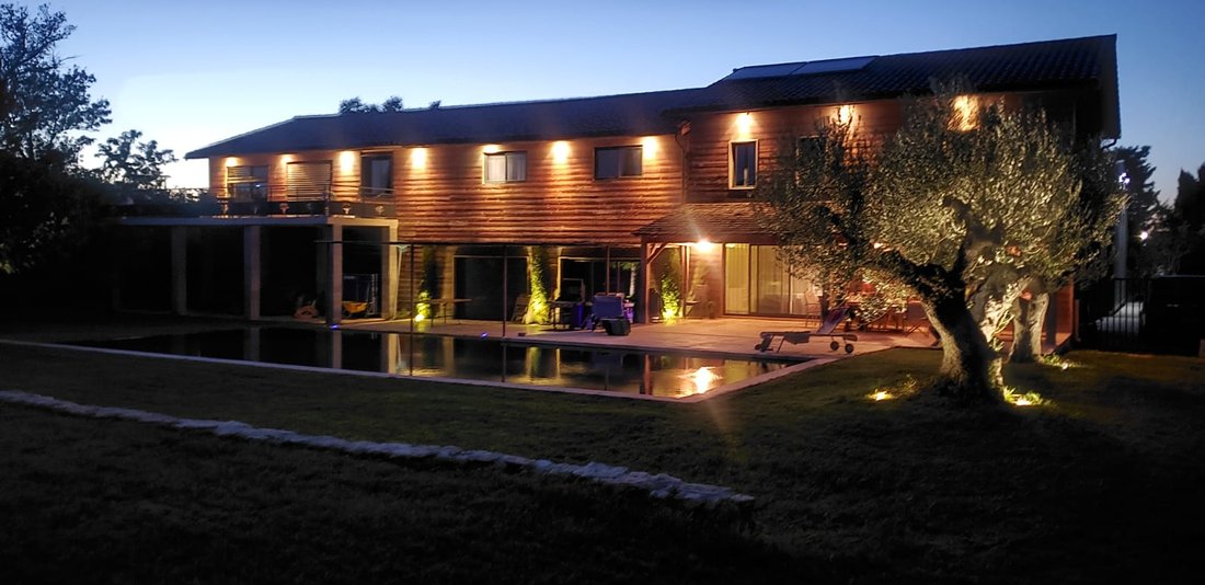 Villa in Saint-Rémy-de-Provence, Provence-Alpes-Côte d'Azur, France 2 - 17330744