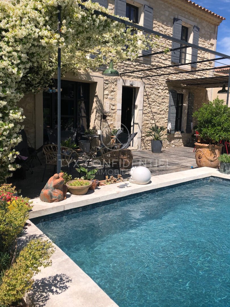 Villa in Saint-Rémy-de-Provence, Provence-Alpes-Côte d'Azur, France 2 - 17330650