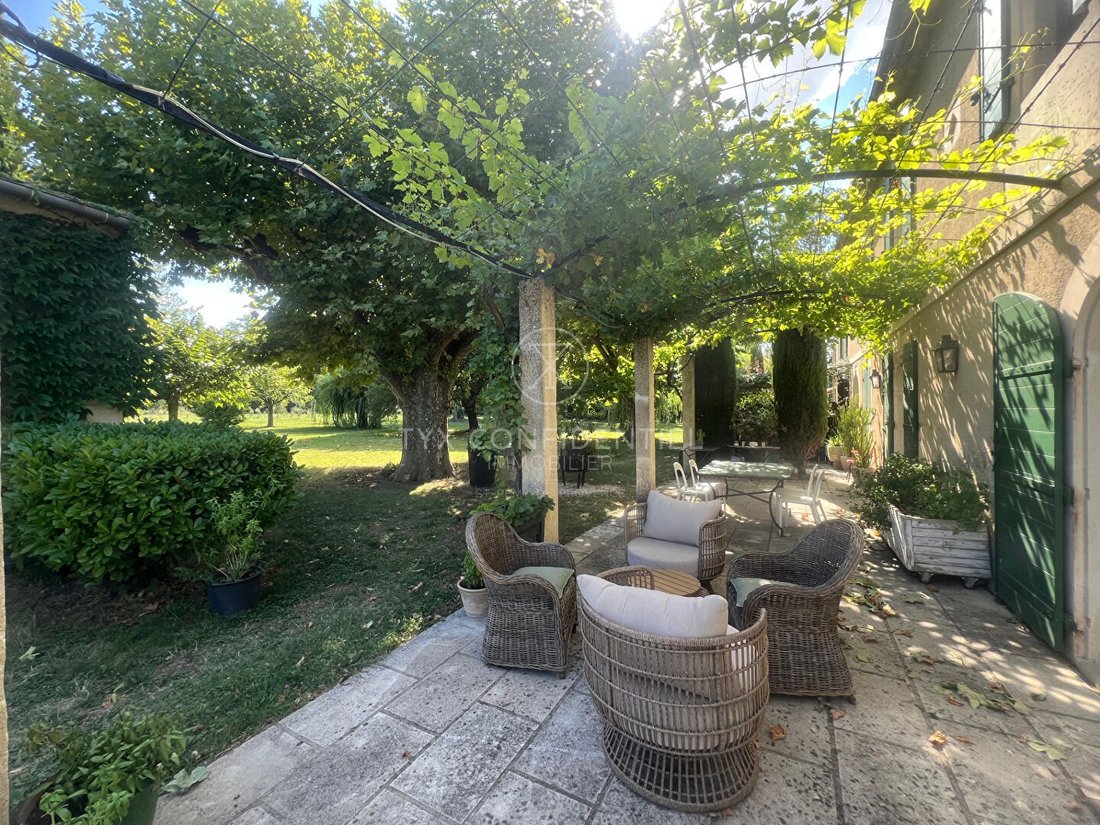 Villa in Saint-Rémy-de-Provence, Provence-Alpes-Côte d'Azur, France 5 - 17330719