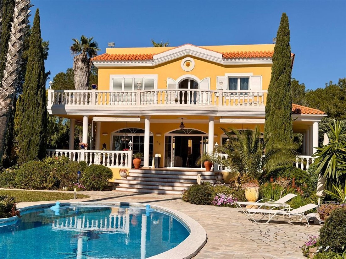 Villa in Sant Carles de Peralta, Santa Eularia des Riu, Balearic Islands 1 - 17330906