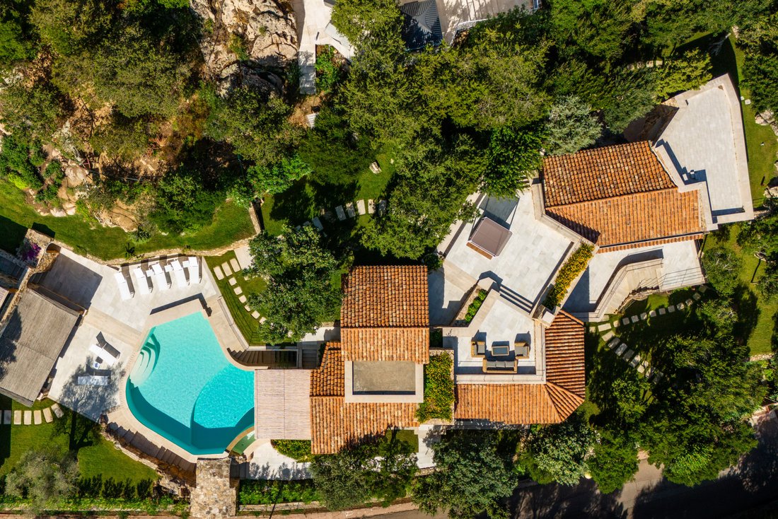 Villa in Arzachena, Sardinia, Italy 3 - 16915609
