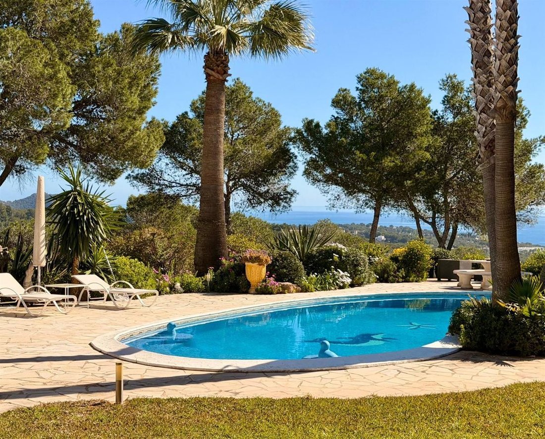 Villa in Sant Carles de Peralta, Santa Eularia des Riu, Balearic Islands 3 - 17330906