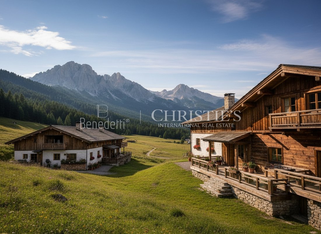Chalet in Cortina d'Ampezzo, Veneto, Italy 2 - 17330866
