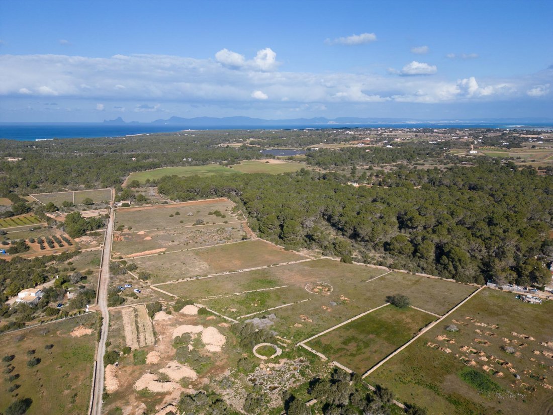 Land in Balearic Islands, Spain 3 - 17331632