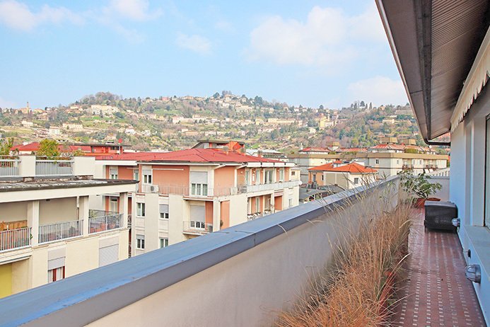 Penthouse in Saint Lucia, Bergamo, Italy 2 - 16047319