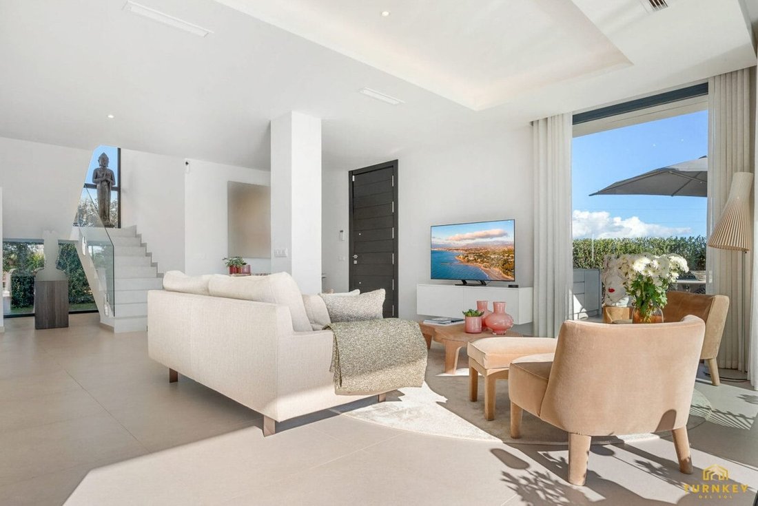 Villa in Manilva, Andalusia, Spain 3 - 17331684
