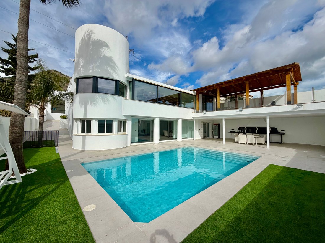 Villa in Benalmádena, Andalusien, Spanien 1 - 16973566