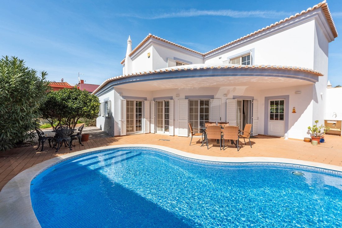 Villa in Praia da Luz, Algarve, Portugal 1 - 17331146