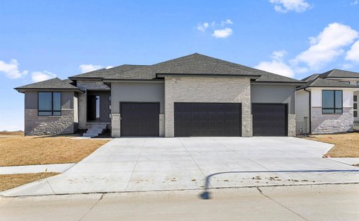 House in Bennington, Nebraska, United States 1