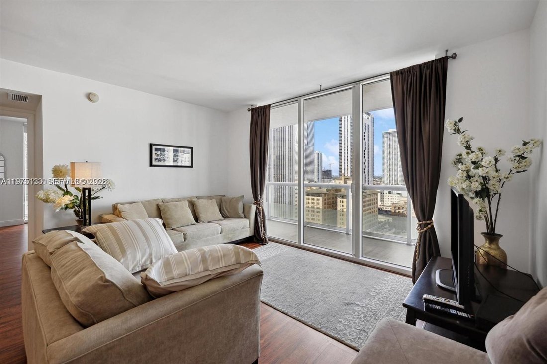 Condo in Miami, Florida, United States 3 - 17331263