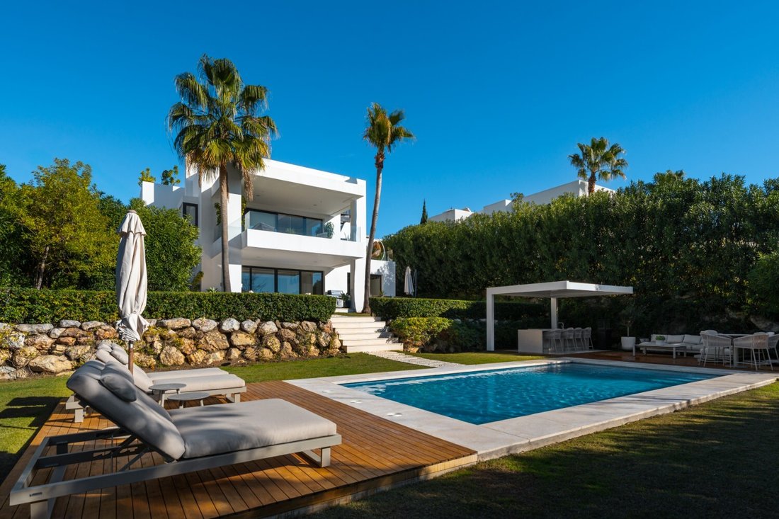 Villa in Nueva Andalucia, Marbella, Spain 1 - 17331271